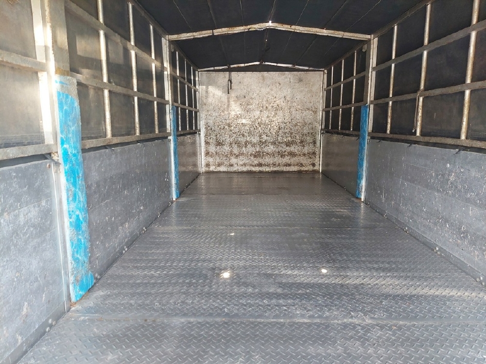 xe tải hino fc đời 2018 thùng mui bạt tải 5t9 thùng 6m7 xe đẹp