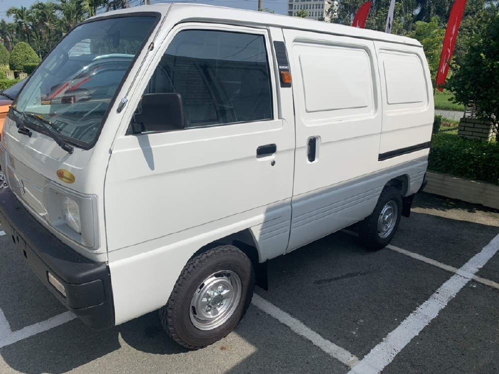 Suzuki Blind Van giao ngay kèm Khuyến mãi Khủng