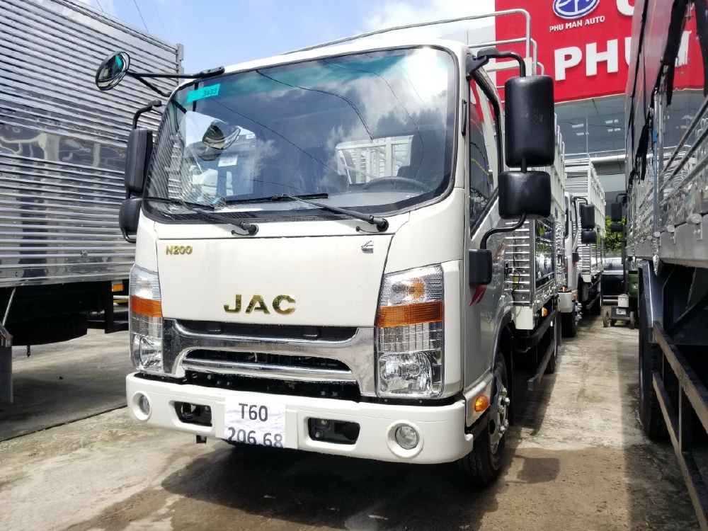 Cần bán xe tải JAC N200S 1.9T thùng dài 4m4 động cơ Cummins của Mỹ