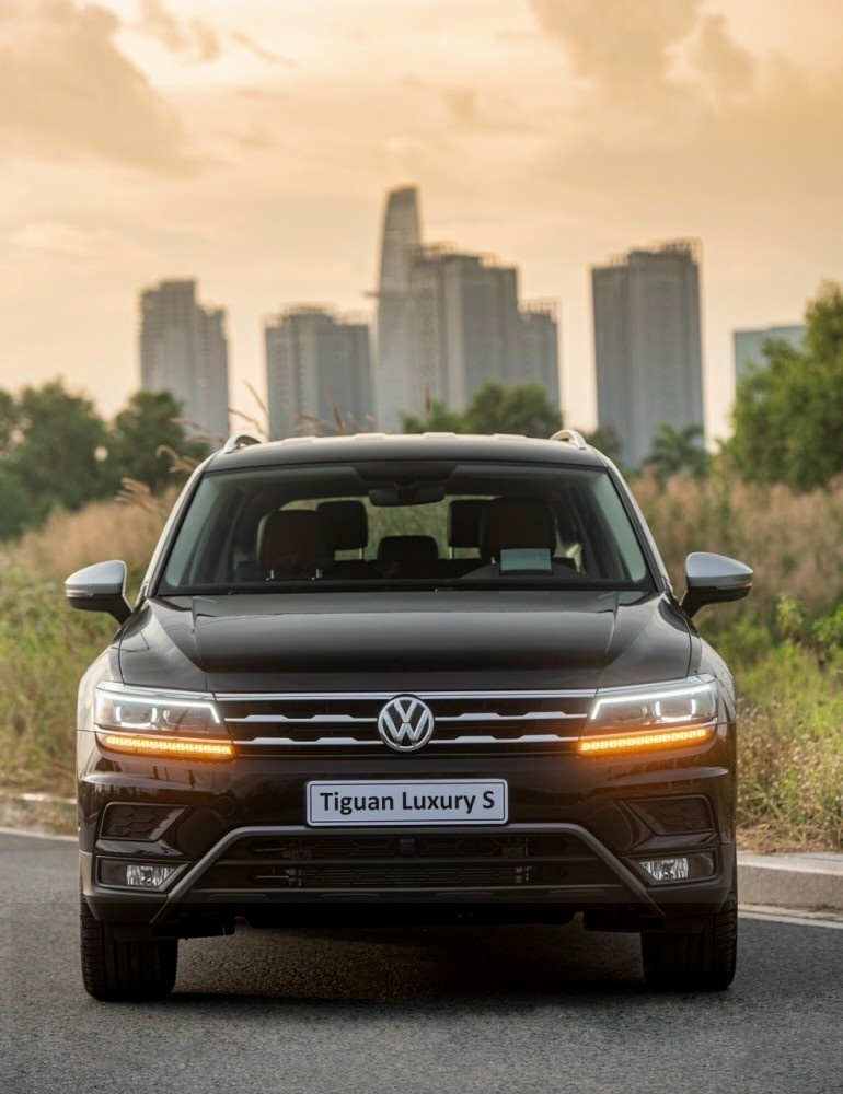 Thanh lý xe Volkswagen Tiguan 2022 giá rẻ tại Hà Nội