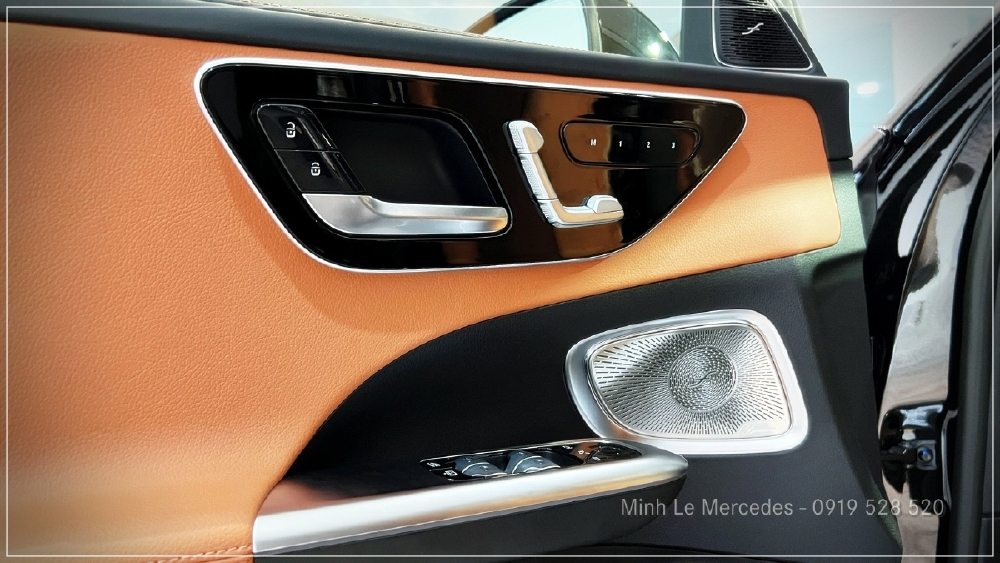 Bán Mercedes C200 Avantgarde Plus New Model 2022 - Sẵn Xe Giao Ngay