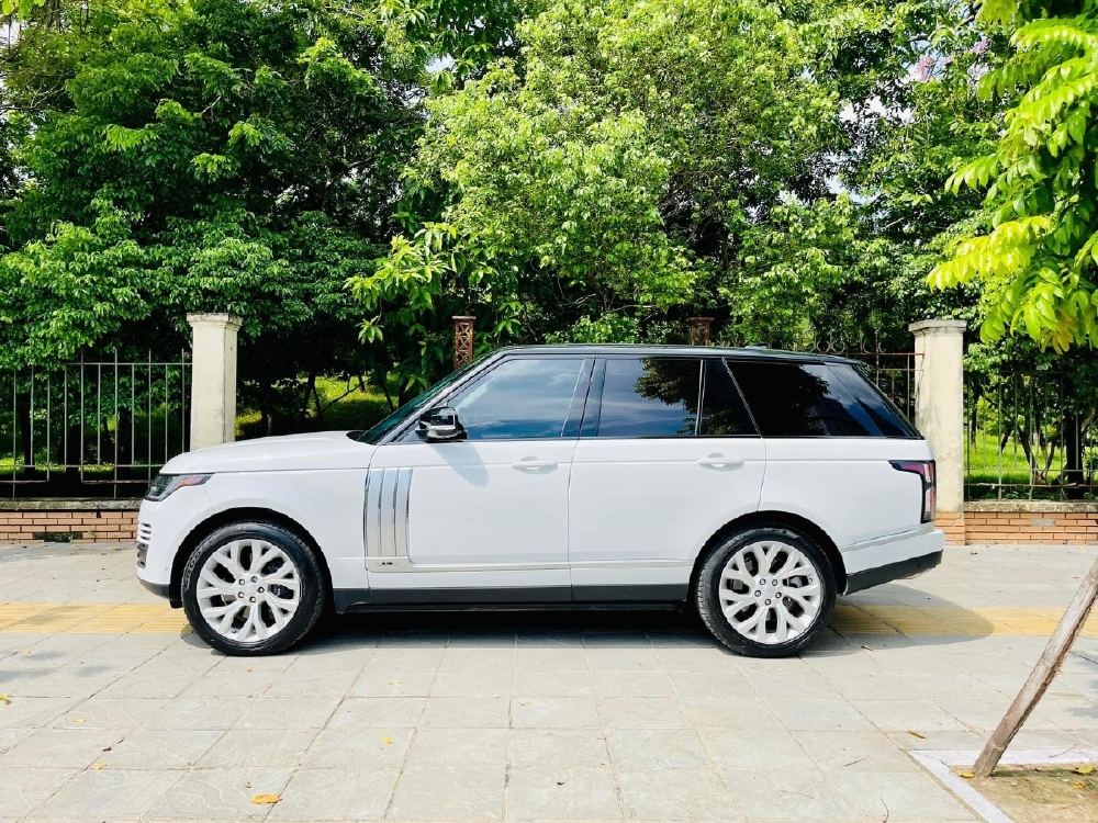 Range Rover HSE thùng to 2018