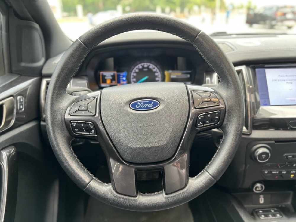 Bán ford everest 2021 bản 4WD 2 Cầu