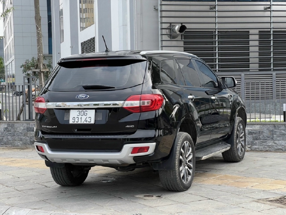 Bán ford everest 2021 bản 4WD 2 Cầu