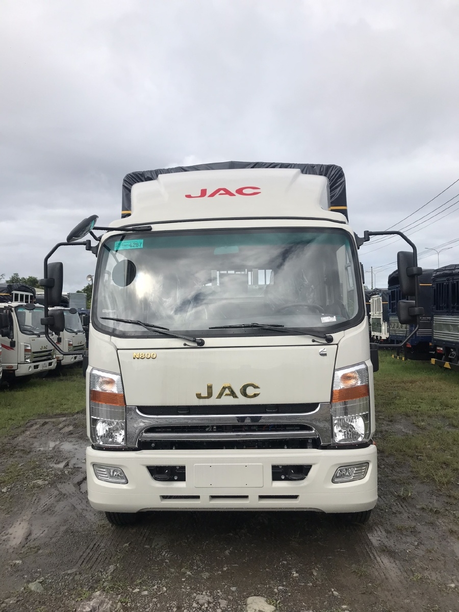 Xe tải 8,4 tấn thùng dài 7,6m JAC N800 2022