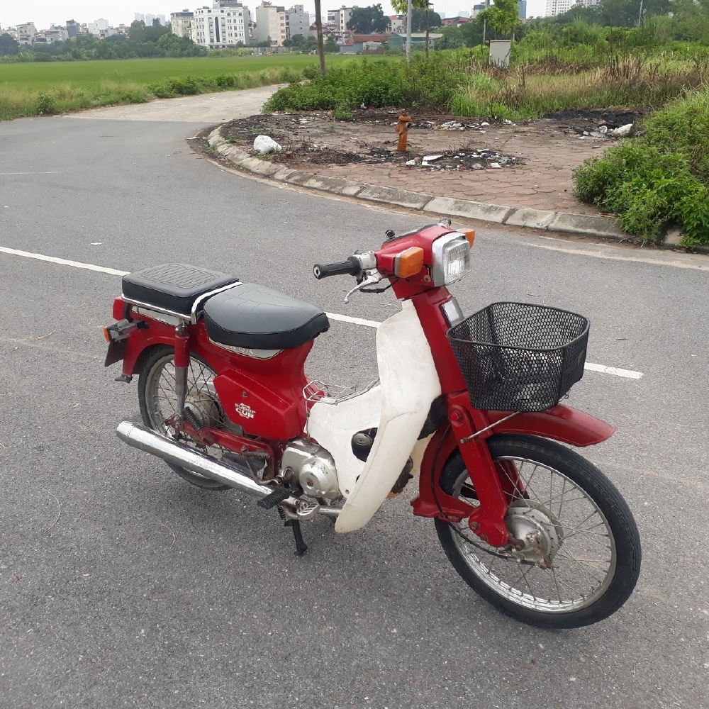 Cub 82 70cc Honda Nhật màu Đỏ biển Hà Nội 29