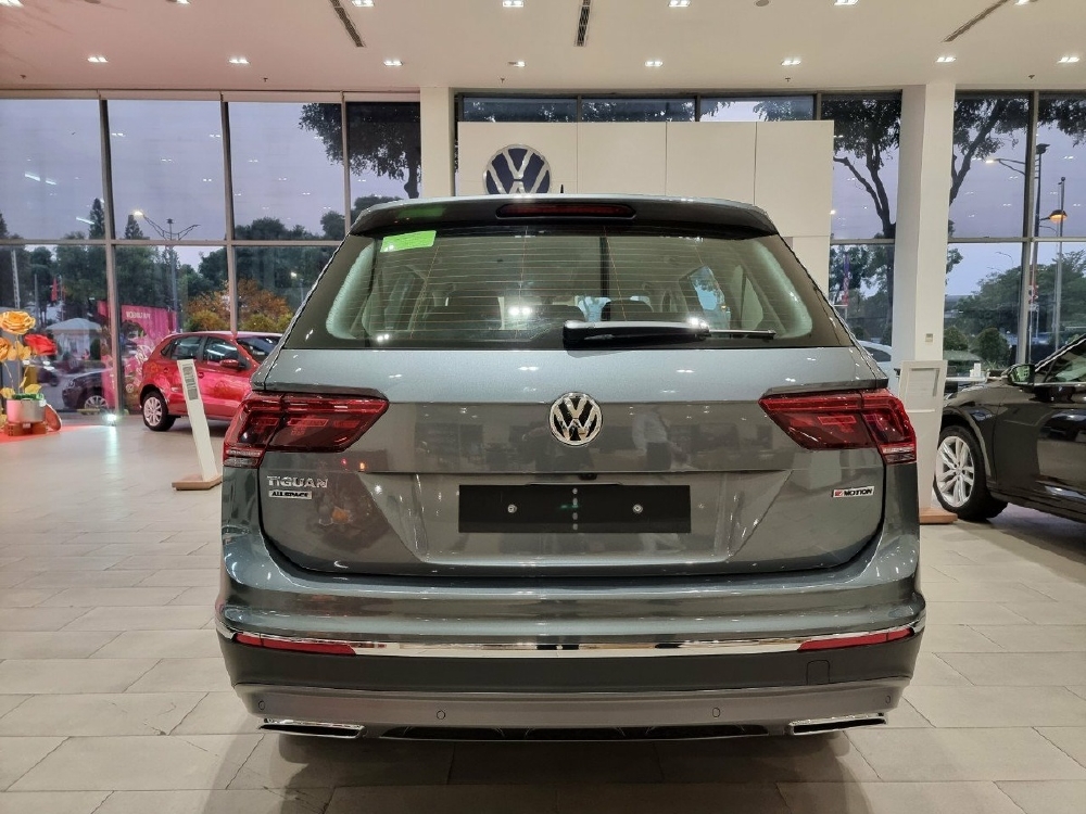 Volkswagen Tiguan Luxury S 2022 màu Xám - Giao ngay, khuyến mãi tha