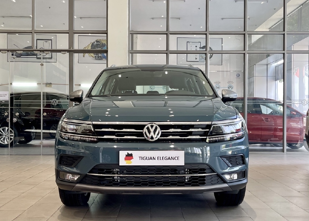 Volkswagen Tiguan Luxury S 2022 màu Xanh - KM Tháng 12