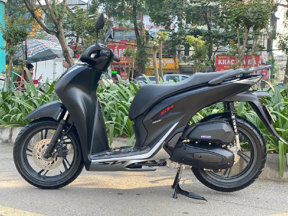 Cần bán SH Việt 150 ABS 2022 màu đen nhám quá mới- Biển Vip