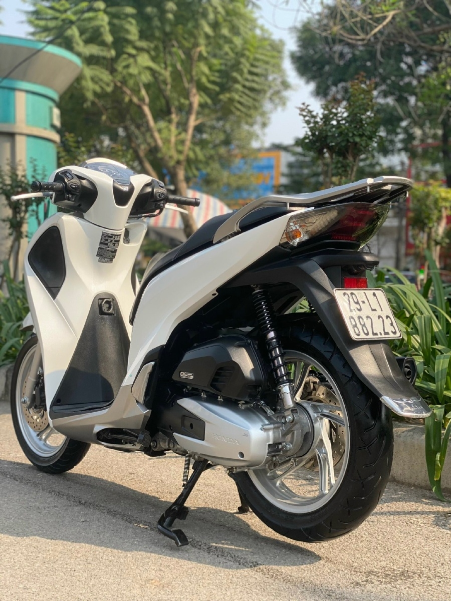 SH Việt 150 ABS 2018 màu Trắng cực đẹp- Biển cực Vip