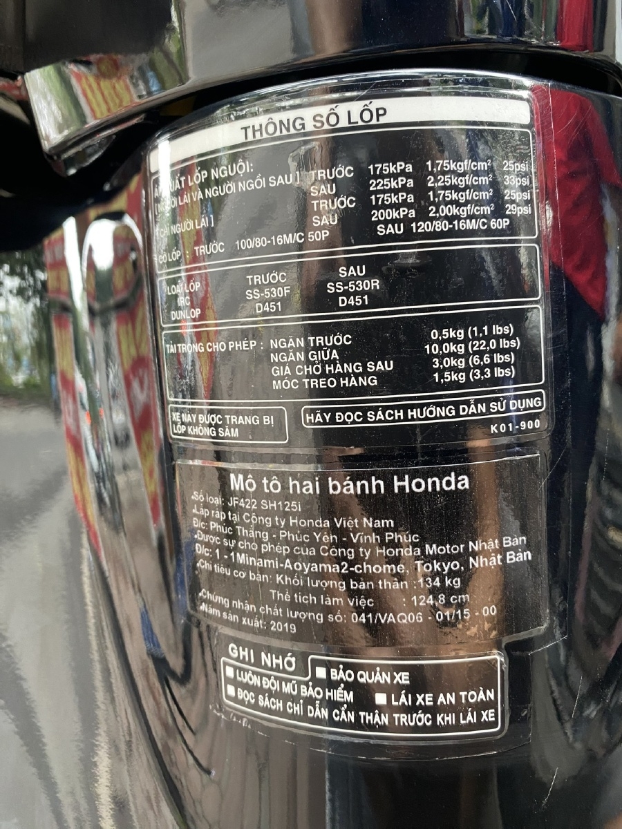 Cần bán SH Việt 150 ABS 2019 màu đen quá mới- Hồ sơ cầm tay bao tên.