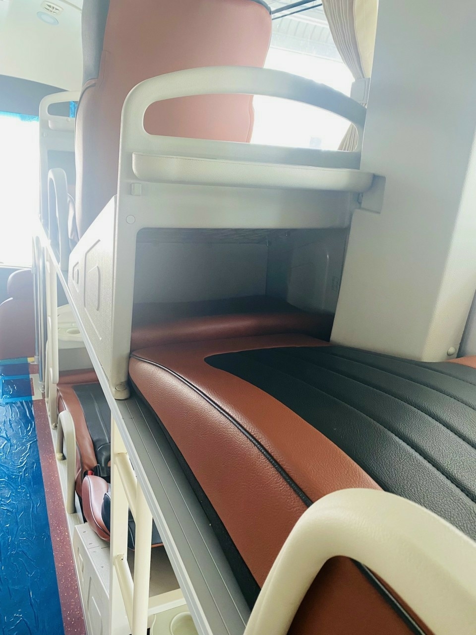Bán xe khách Thaco Mobihome TB120SL 36 giường
