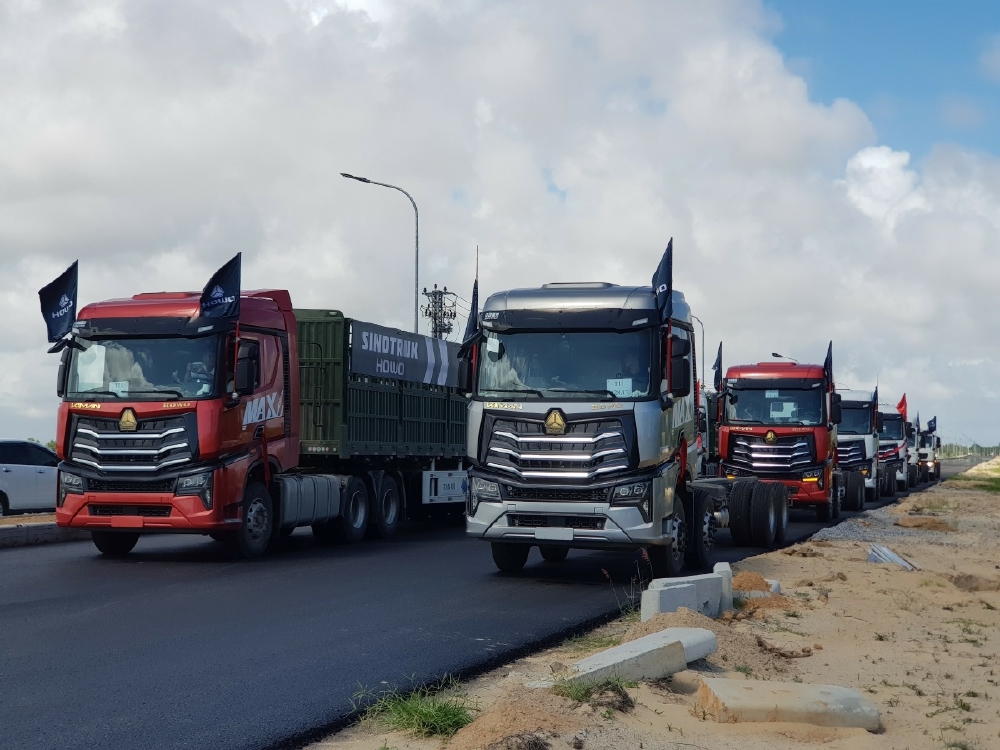 Ảnh bìa của Nguyễn Công