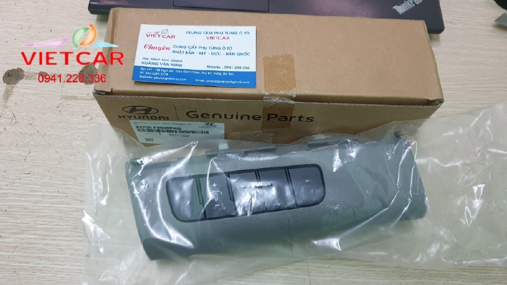 93700F2000PKG  Công tắc trên taplo Hyundai Elantra