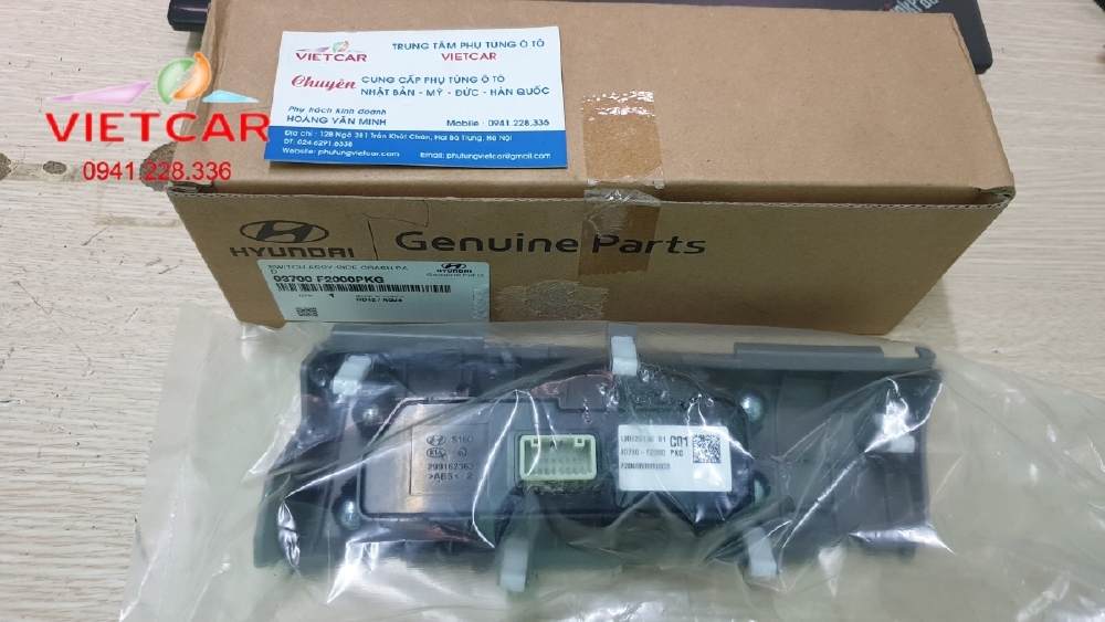 93700F2000PKG  Công tắc trên taplo Hyundai Elantra