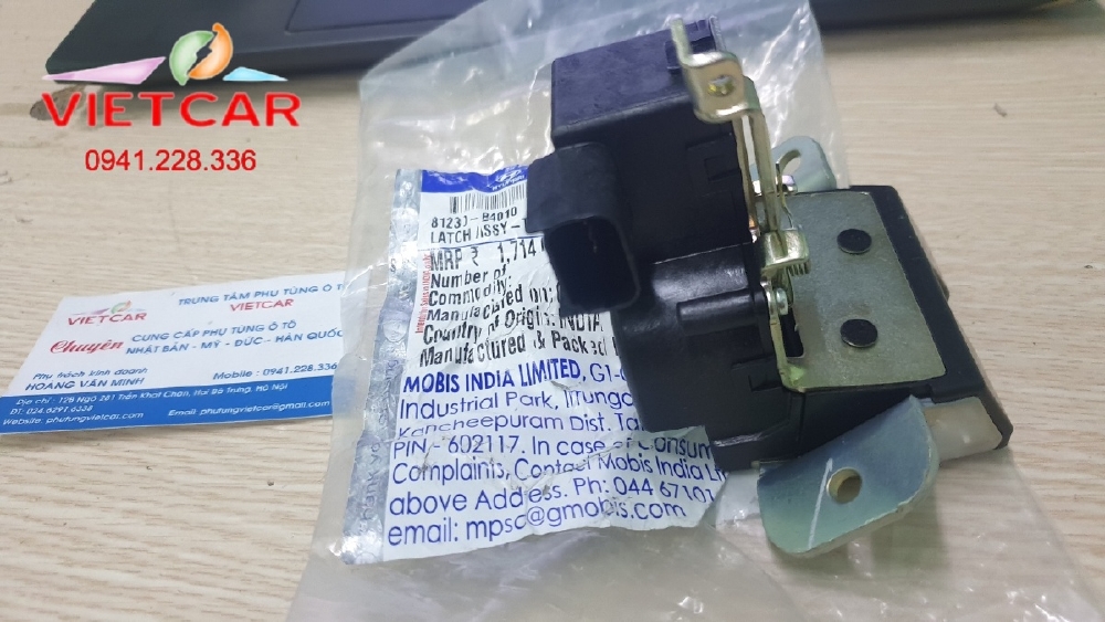 81230B4010 Khóa cốp ngậm cốp sau i10 hatback