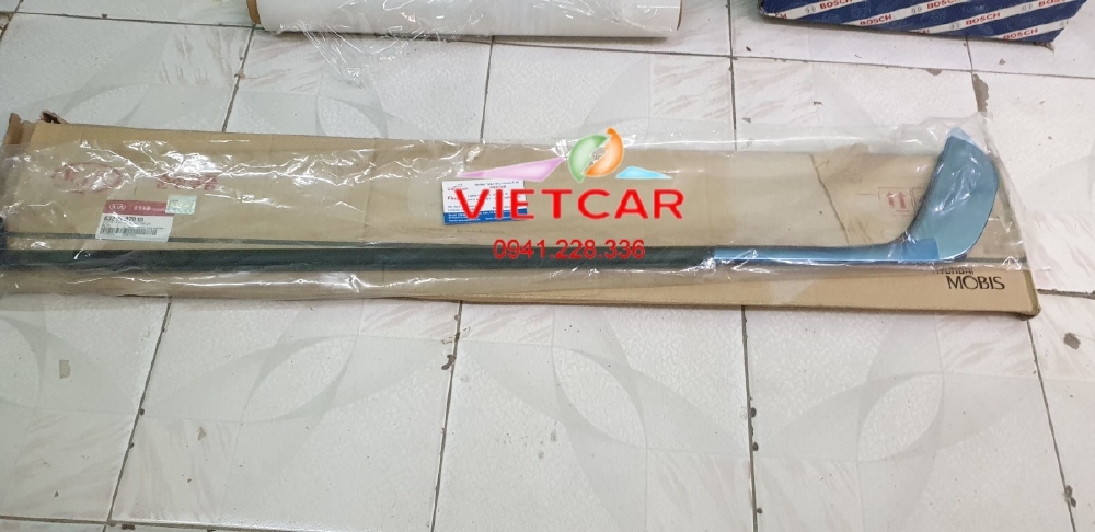 Nẹp chân kính ngoài có mạ Kia Cerato, K3-83210A7010-83220A7010