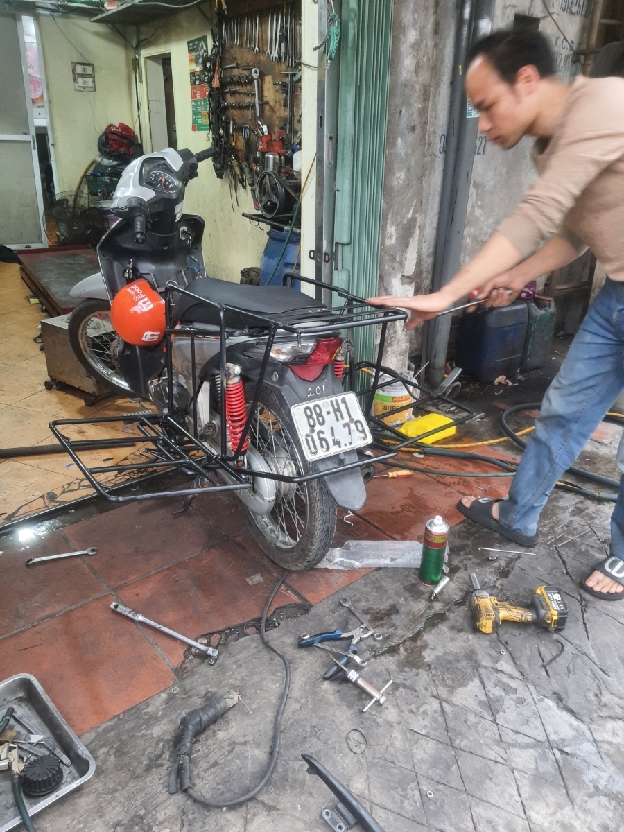 Ảnh bìa của Anh Tuấn