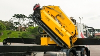Cẩu robot Hyva 28 tấn HBR600 - KHỎE VÀ GỌN