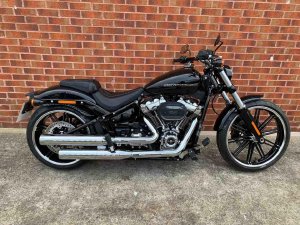 Cần bán Harley-Davidson 114 phiên bản 2018 màu đen
