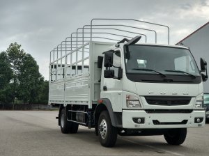 Xe tải Mitsubishi Fuso Canter10.4R - E4 thùng mui bạt tải trọng 5,3 tấn