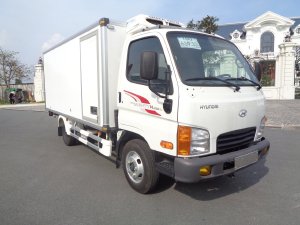 Xe Hyundai N250SL tải 2,4 tấn đông lạnh
