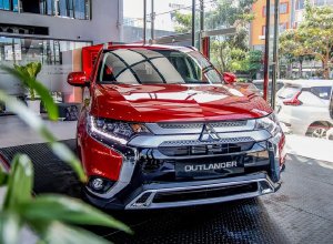 MITSUBISHI OUTLANDER 2020 TRẢ GÓP 90% GIÁ 825TR