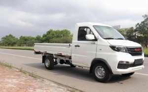 Xe tải Dongben SRM  930kg - Trả trước 40Tr - KM 100% trước bạ