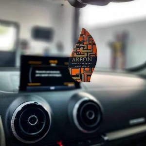 Lá thơm treo xe hơi khử mùi hôi xe hiệu quả nk chính hãng bulgaria