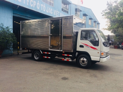 Xe tải JAC 2T4 đời 2019 máy ISUZU