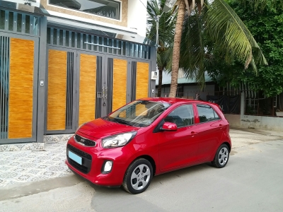 Cần bán xe Kia Morning 2017 số sàn màu đỏ