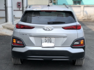 Bán Kona 2.0AT full, màu bạc, đúng chất, biển TP, giá TL, hổ trợ góp