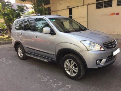 Cần bán Zinger 2010, số tự động, máy xăng, màu bạc, nhà ít sử dụng