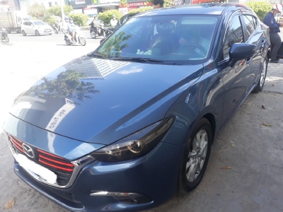 Bán Mazda 3 1.5AT sedan 2017 facelift, màu xanh, giá TL, hổ trợ góp