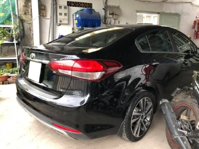 Bán Kia Cerato 9/2018 tự động, màu đen, bản 2.0 full option còn mới tinh