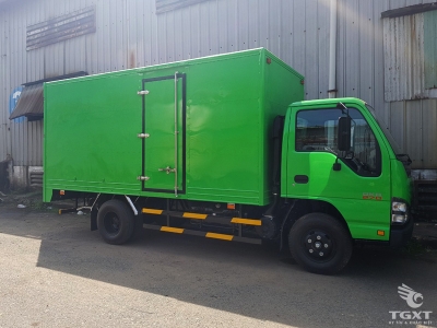 Isuzu 2.9 tấn thùng kín 4m3 hỗ trợ trả góp 80%