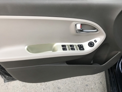 Bán Kia Morning S 1.25AT màu xám xanh số tự động sản xuất 2018 biển Sài Gòn đi 16000km