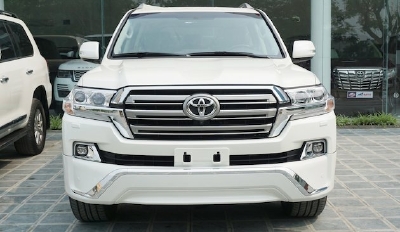 Toyota LAND CRUISER VX.R 2018 | Nhập Trung Đông Nguyên Chiếc | Giao Ngay Toàn Quốc