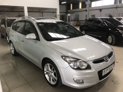 Bán Hyundai I30 CW 1.6AT màu bạc số tự động nhập nội địa Hàn Quốc cuối 2010 một chủ
