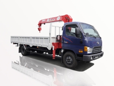 Xe tải Hyundai 7 tấn hd120sl gắn cẩu unic 3 tấn 4 khúc URV340