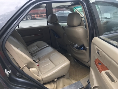 Bán Fortuner V 2011 xăng hai cầu xám chì chính chủ bstp