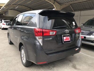 Bán xe INNOVA G, số tự động, sản xuất 2017, xe chạy được 62000km , hỗ trợ trả góp với lãi suất thấp