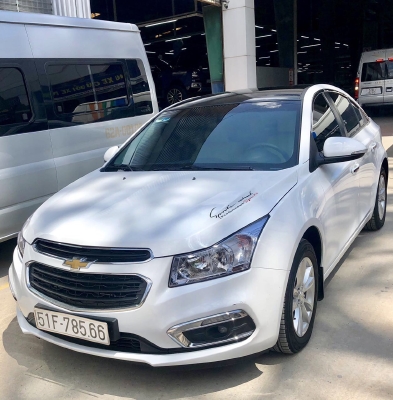 Bán Chervrolet Cruze LT 2016, màu trắng, siêu lướt 10.000km, bảo hành hãng