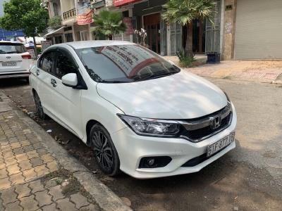 Bán Honda City 1.5CVT màu trắng số tự động sản xuất 2017 biển Sài Gòn 29000km