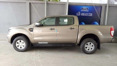 Ford Ranger XLS XLT Vừa Thông Quan, Số Lượng Giới Hạn