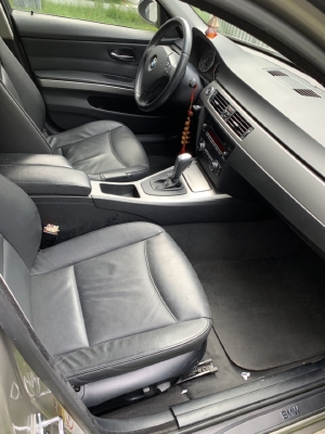 Bán BMW 320i màu vàng cát số tự động nhập 2007 lăn bánh 2008 biển Thủ Đô 1 đời chủ
