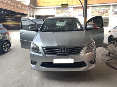 Bán innova V 2014, màu bạc, đúng chất, giá TL, hổ trợ góp