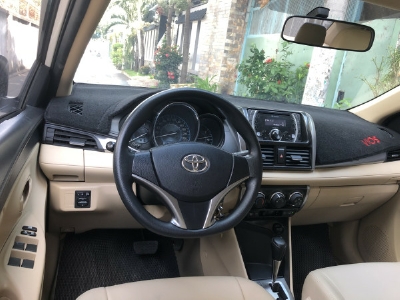 bán Toyota Vios 2018 số tự động màu trắng biển tp