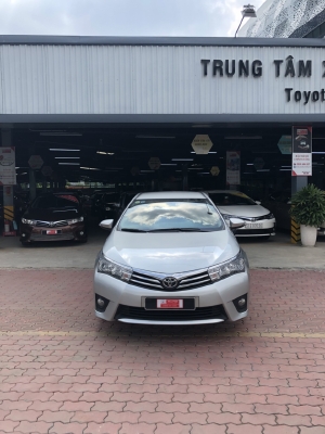 Bán xe Altis E đời 2016 màu bạc, xe gia đình nên mới chạy được 16000km à, nhanh gọi em để có giá tốt ạ