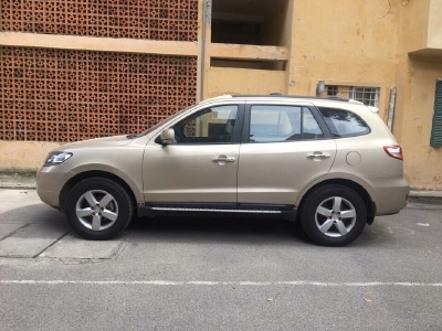 Cần bán xe Hyundai Santafe 2009 số sàn máy xăng nhập khẩu Hàn Quốc